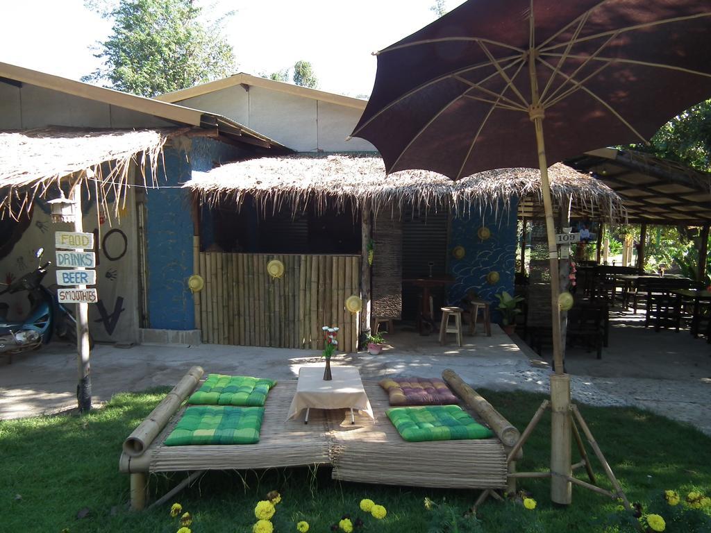 Pai Bamboo Hut Hotel Kültér fotó